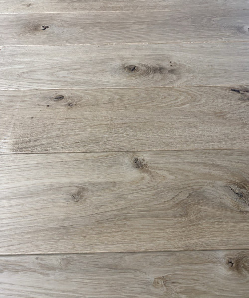 Масивна дошка для підлоги дуб