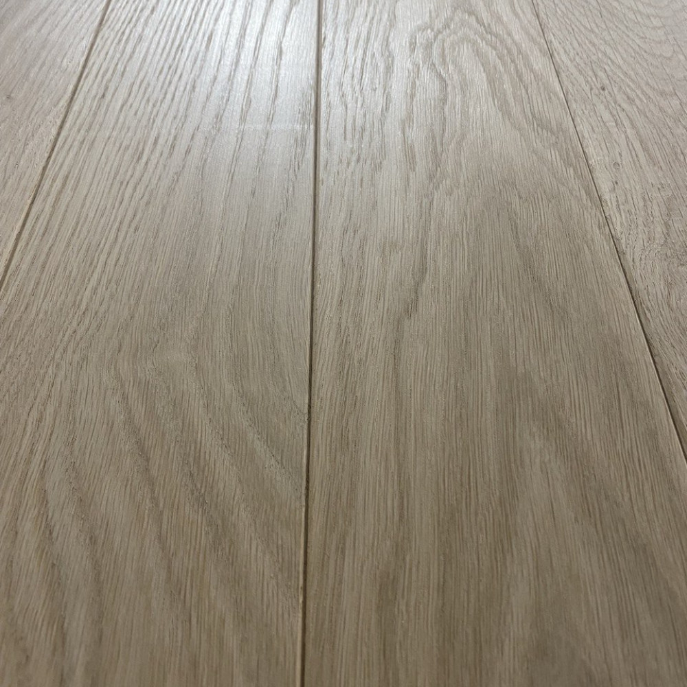 Масивна дошка для підлоги дуб